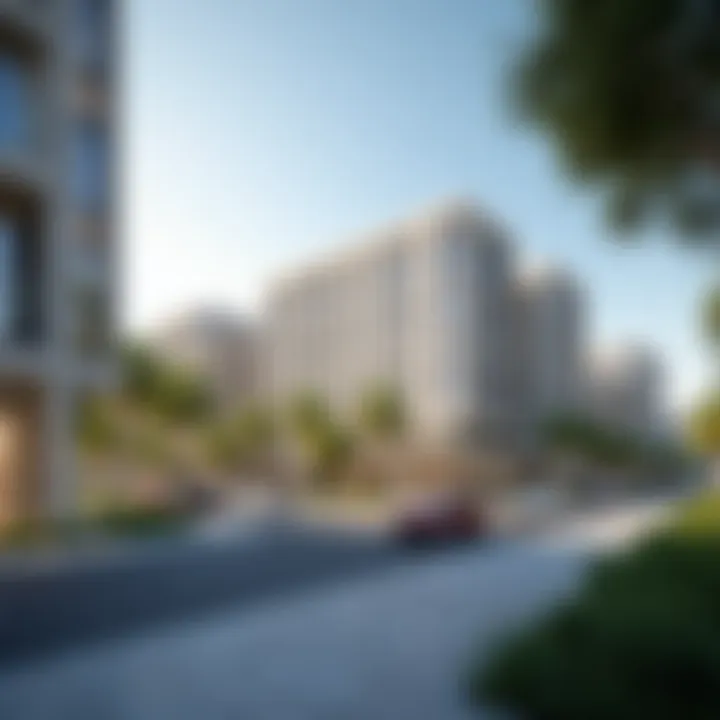 Surrounding amenities and commercial potential near Azizi Office